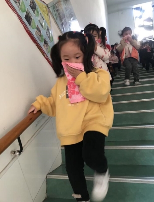火灾应急疏散演练 (8)
