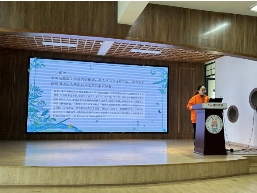 C:\Users\馨\Desktop\照片IMG_4765.JPG照片IMG_4765